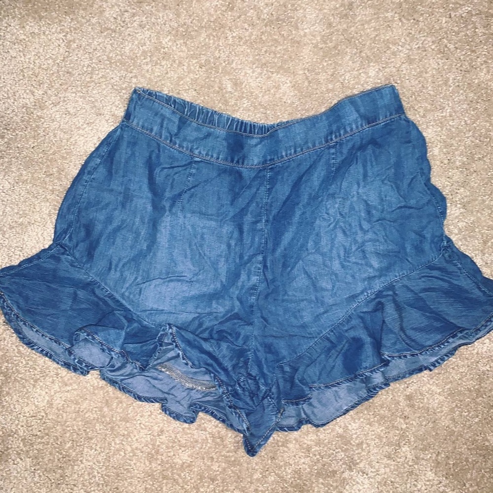 Ruffled Jean Shorts